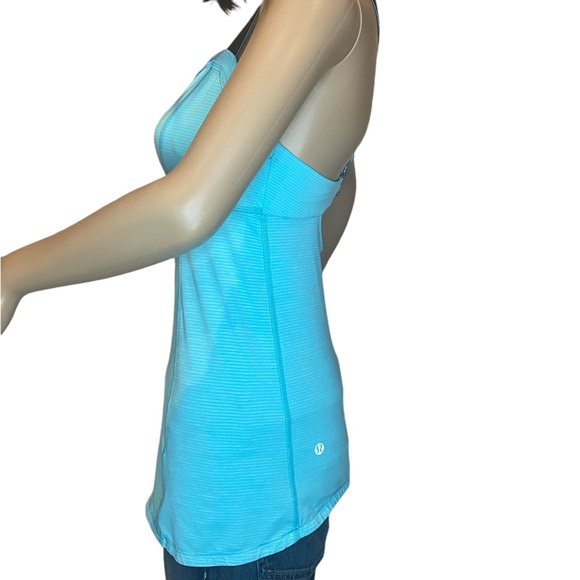 Lululemon Run: Catch Me Tank Top Running Workout Yoga Blue Stripes Size 6 EUC - Picture 3 of 11